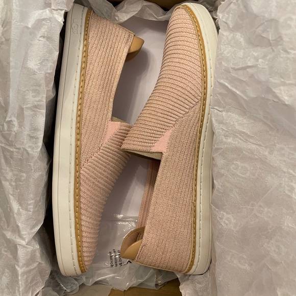 Ugg SAMMY ROSE/ROSE GOLD - Picture 6 of 8